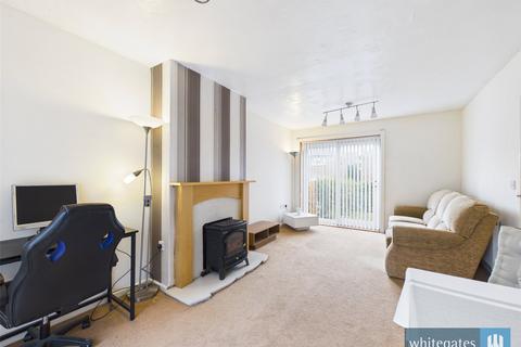 4 bedroom semi-detached house for sale, Kildare Crescent, Allerton, Bradford, West Yorkshire, BD15