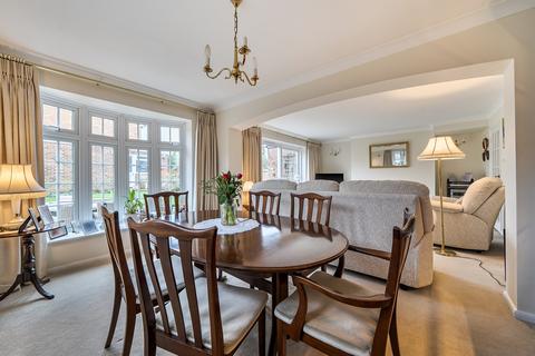 3 bedroom end of terrace house for sale, Youngmans Close, Enfield