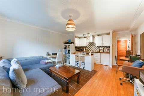 undefined, British Grove South, London