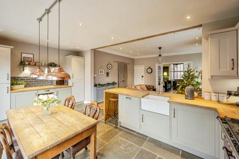 3 bedroom detached house for sale, High Street, Crowle, Scunthorpe