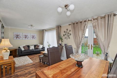 undefined, Wellington Gate, Hale Village, L24
