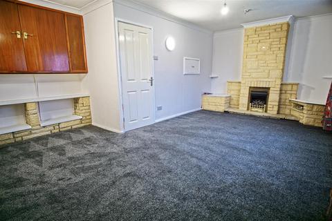 2 bedroom flat to rent, 2-Bed Flat to Let on Murray Street, Preston