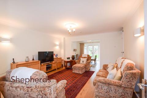 undefined, Dig Dag Hill, Cheshunt EN7