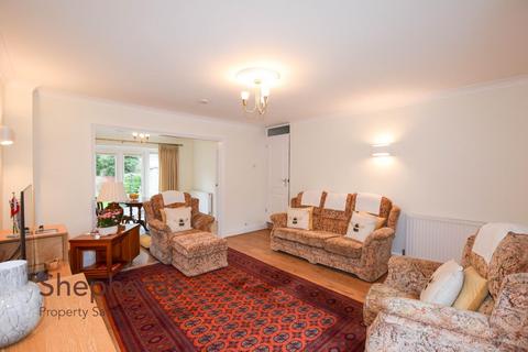 undefined, Dig Dag Hill, Cheshunt EN7