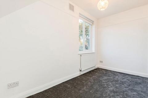 undefined, Winslow Way, Feltham TW13