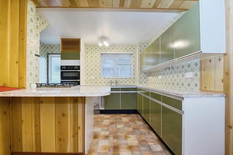 2 bedroom terraced house for sale, Hinkler Road, Southampton