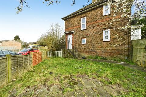 2 bedroom flat for sale, The Highway, Brighton