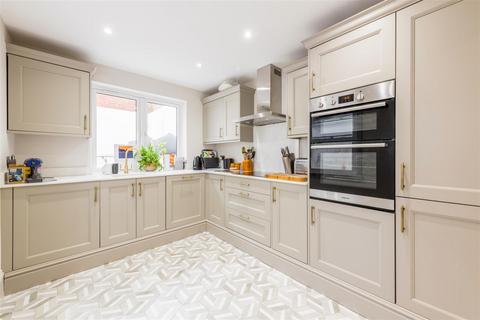 3 bedroom terraced house for sale, Coventry Street, Brighton