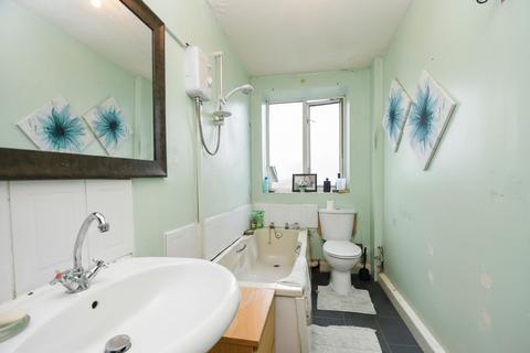 1 bedroom flat for sale, Eccles New Road, Kielder Square, M5