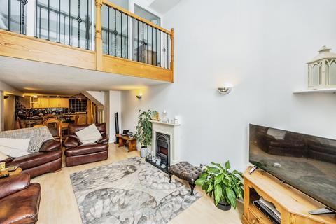 2 bedroom apartment for sale, Rishworth Mill Lane, Rishworth, Sowerby Bridge