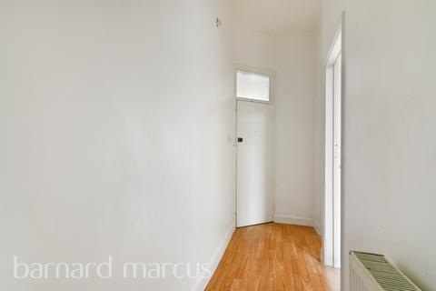 1 bedroom ground floor flat for sale, Peak Hill Gardens, London