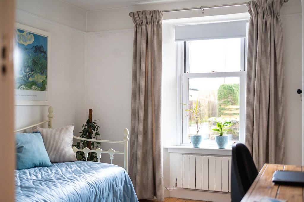 Bedroom/Study