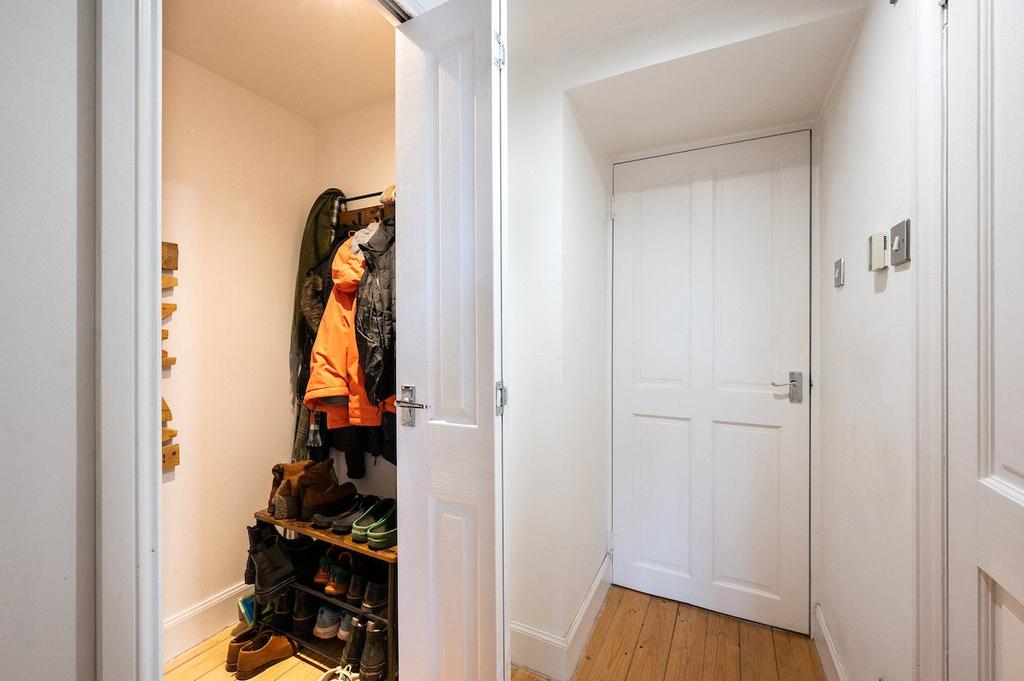 Utility/Cloakroom