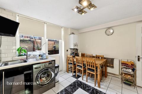 2 bedroom apartment for sale, Fawcett Close, London