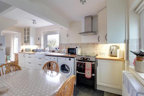 undefined, Midland Road, Stonehouse