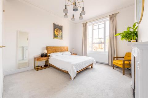 2 bedroom apartment for sale, Grand Avenue, Hove