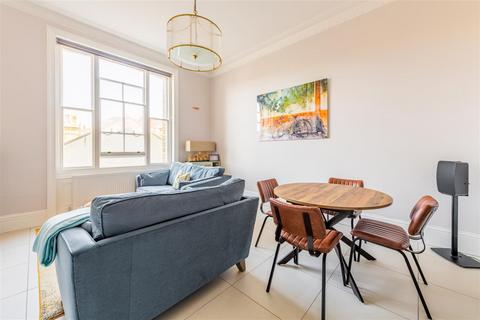 2 bedroom apartment for sale, Grand Avenue, Hove