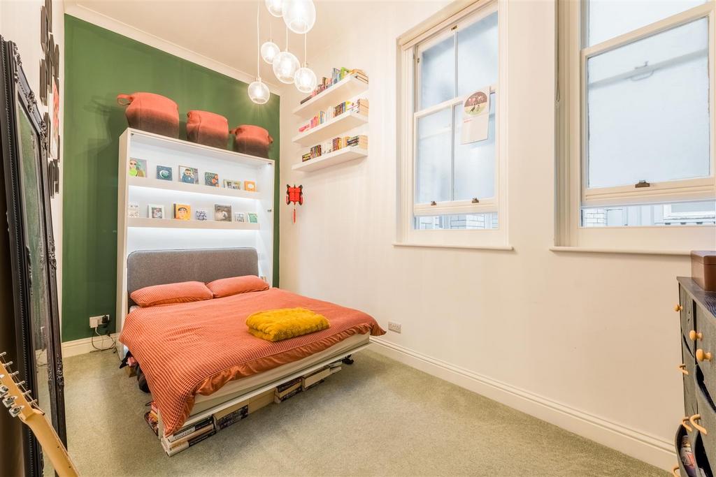 Flat 10, Grand Avenue Mansions-21.jpg