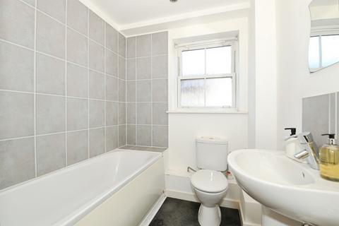 2 bedroom flat for sale, Church Street, Stanground, Peterborough