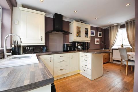 3 bedroom detached house for sale, Hunt Road, Earls Colne, Colchester