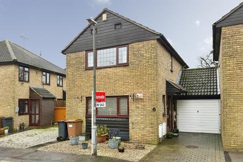 3 bedroom link detached house for sale, Brockenhurst Way, Bicknacre, Chelmsford