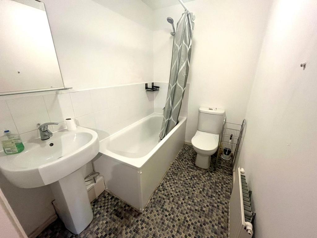 Main Bathroom