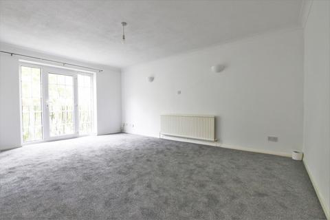 2 bedroom flat for sale, Crofton Way, Enfield