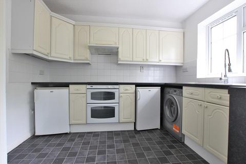 2 bedroom flat for sale, Crofton Way, Enfield