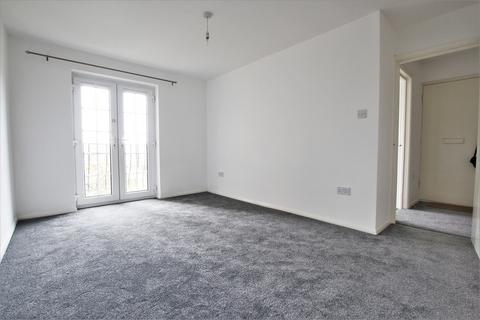 2 bedroom flat for sale, Crofton Way, Enfield
