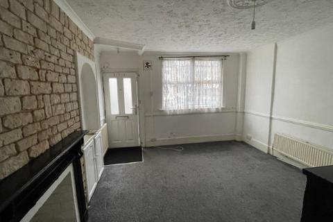 1 bedroom ground floor flat for sale, 159 North Road, Westcliff-On-Sea, Essex SS0 7AF