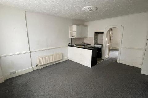 1 bedroom ground floor flat for sale, 159 North Road, Westcliff-On-Sea, Essex SS0 7AF