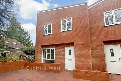 undefined, Station Approach, Whyteleafe, Surrey