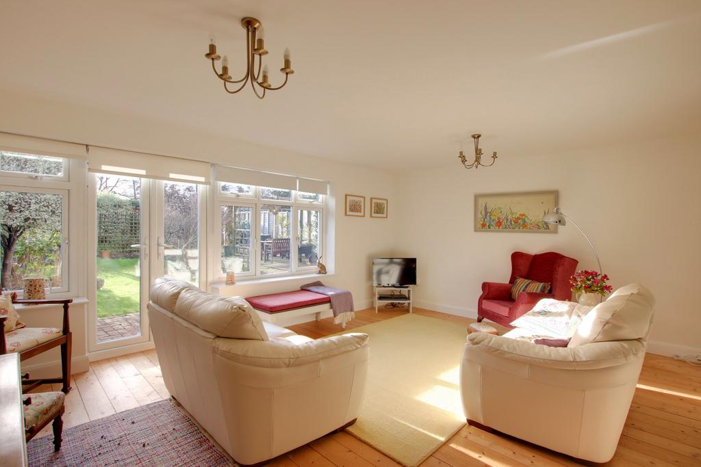 Lounge area