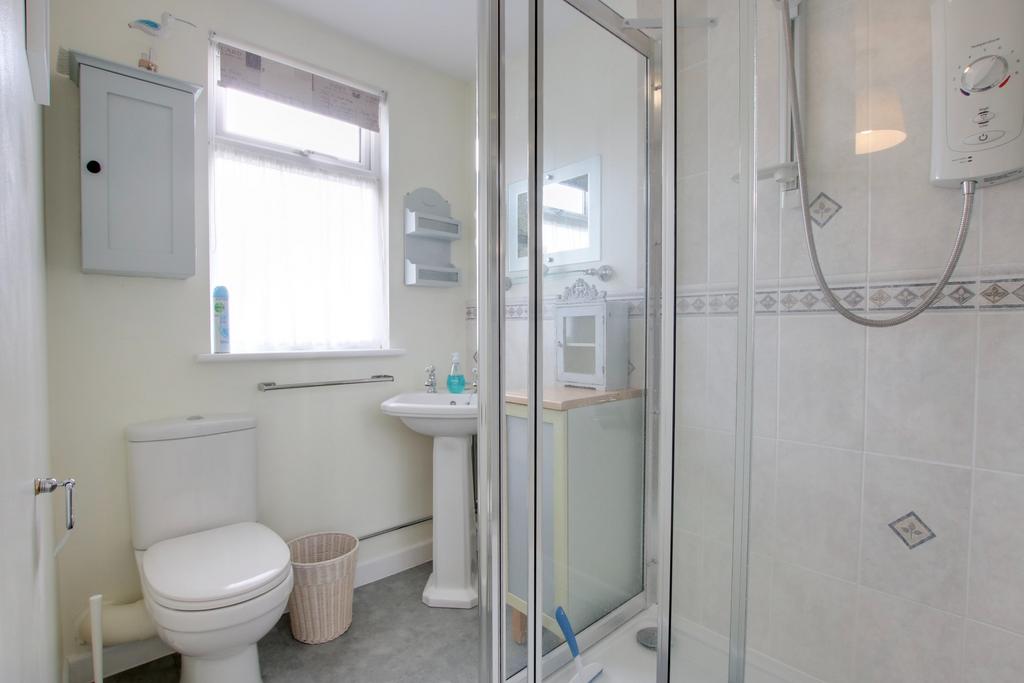 First floor shower room