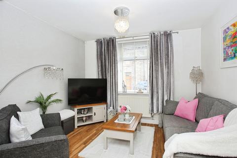 4 bedroom terraced house for sale, Kirkhouse Street, Pontypridd