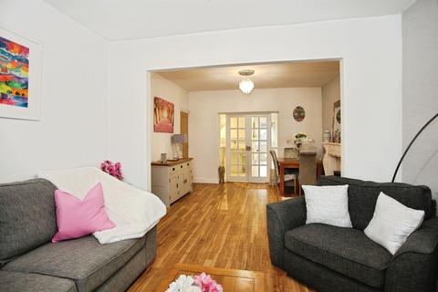 4 bedroom terraced house for sale, Kirkhouse Street, Pontypridd