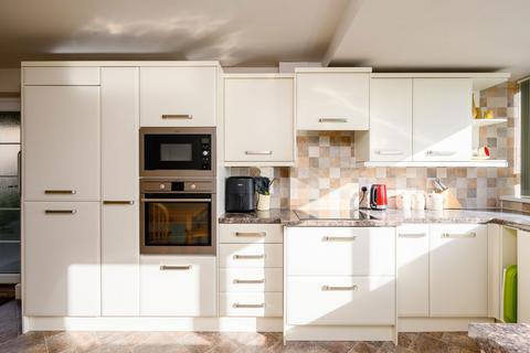 4 bedroom detached house for sale, Southfield Close, York YO23