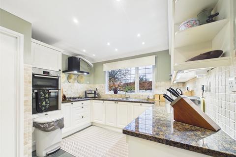 4 bedroom bungalow for sale, Down Road, Tavistock, Devon