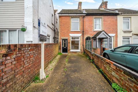 2 bedroom house for sale, Gordon Road, Hampshire PO16