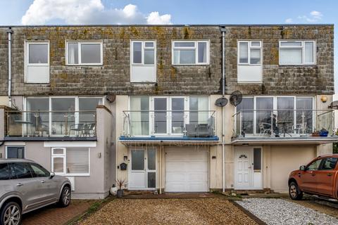 undefined, Kingsway, Selsey, PO20