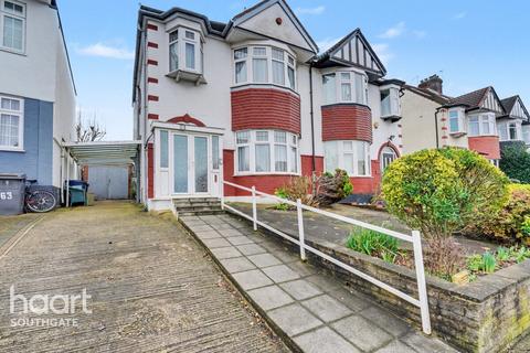 3 bedroom semi-detached house for sale, Chase Way, London