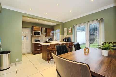 undefined, East View, Gildersome, Leeds