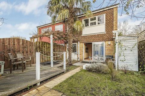 3 bedroom house for sale, Buckingham Gardens, West Molesey KT8