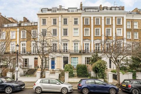 2 bedroom flat for sale, Chepstow Crescent, London W11