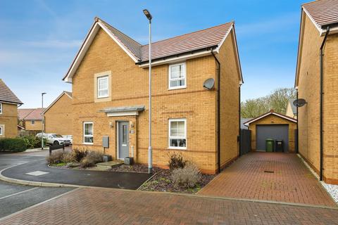 Lockwood Way, Hampton Water, PETERBOROUGH