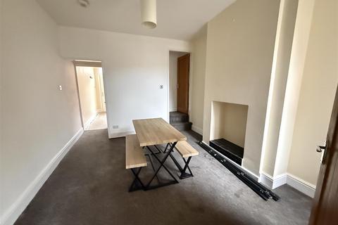 2 bedroom terraced house for sale, Bearwood Hill Road, Burton-On-Trent DE15