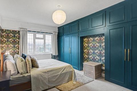 3 bedroom semi-detached house for sale, Larch Crescent, Beeston, Nottingham