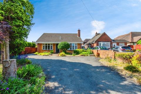 3 bedroom detached bungalow for sale, Woodman Lane, Walsall