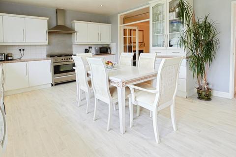 6 bedroom semi-detached house for sale, Perry Hill Road, Oldbury