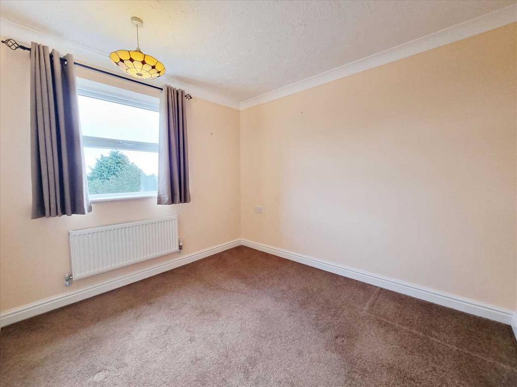 Bedroom 2: